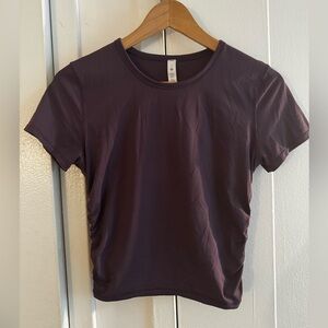 Lululemon workout top